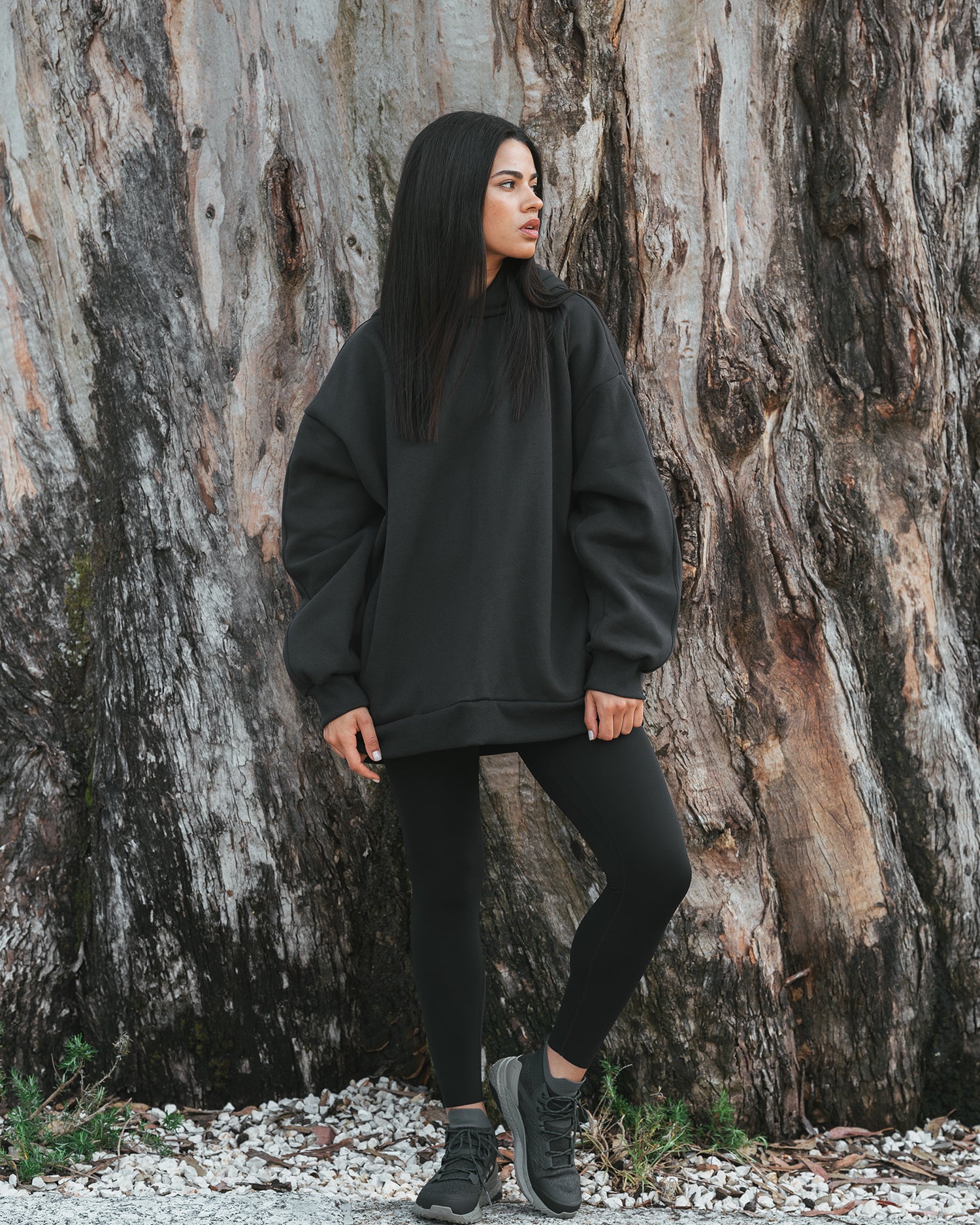 Oversized hoodie with tights hot sale